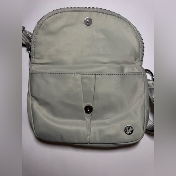 NWOT Lululemon All Night Festival Bag *Micro 1.5L Grey Unisex - Picture 7 of 11